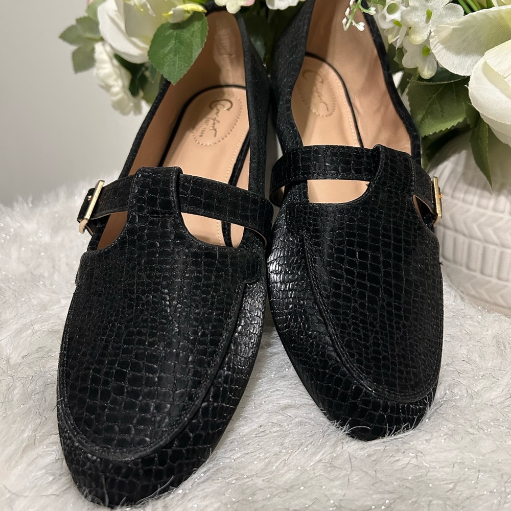 Elegant Black Loafers